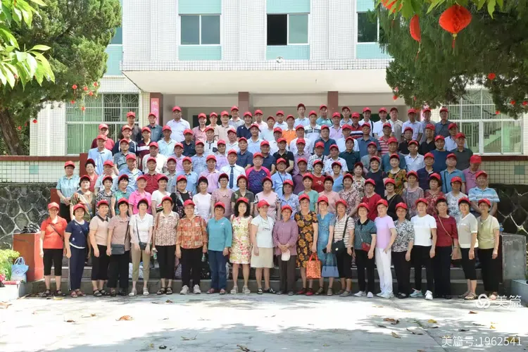 重温旧时光,再续校园情